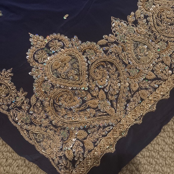 Navy Silk Saree with 2 Blouses - Picture 2 of 4